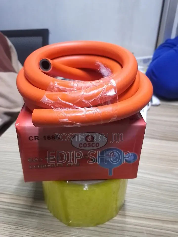Gas Regulator With a Free Gift of 1.5 M Pipe