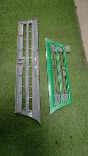 Isuzu Elf Grill