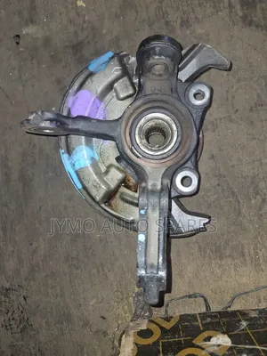 Daihatsu Mira Front Wheel Hub