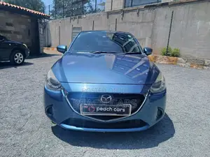 Mazda Demio 2017 Blue
