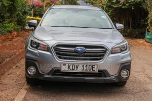 Subaru Outback 2018 Silver