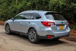 Subaru Outback 2018 Silver