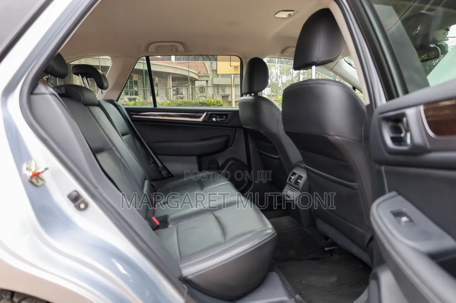 Subaru Outback 2018 Silver