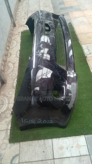 Toyota Isis  Bumper Front