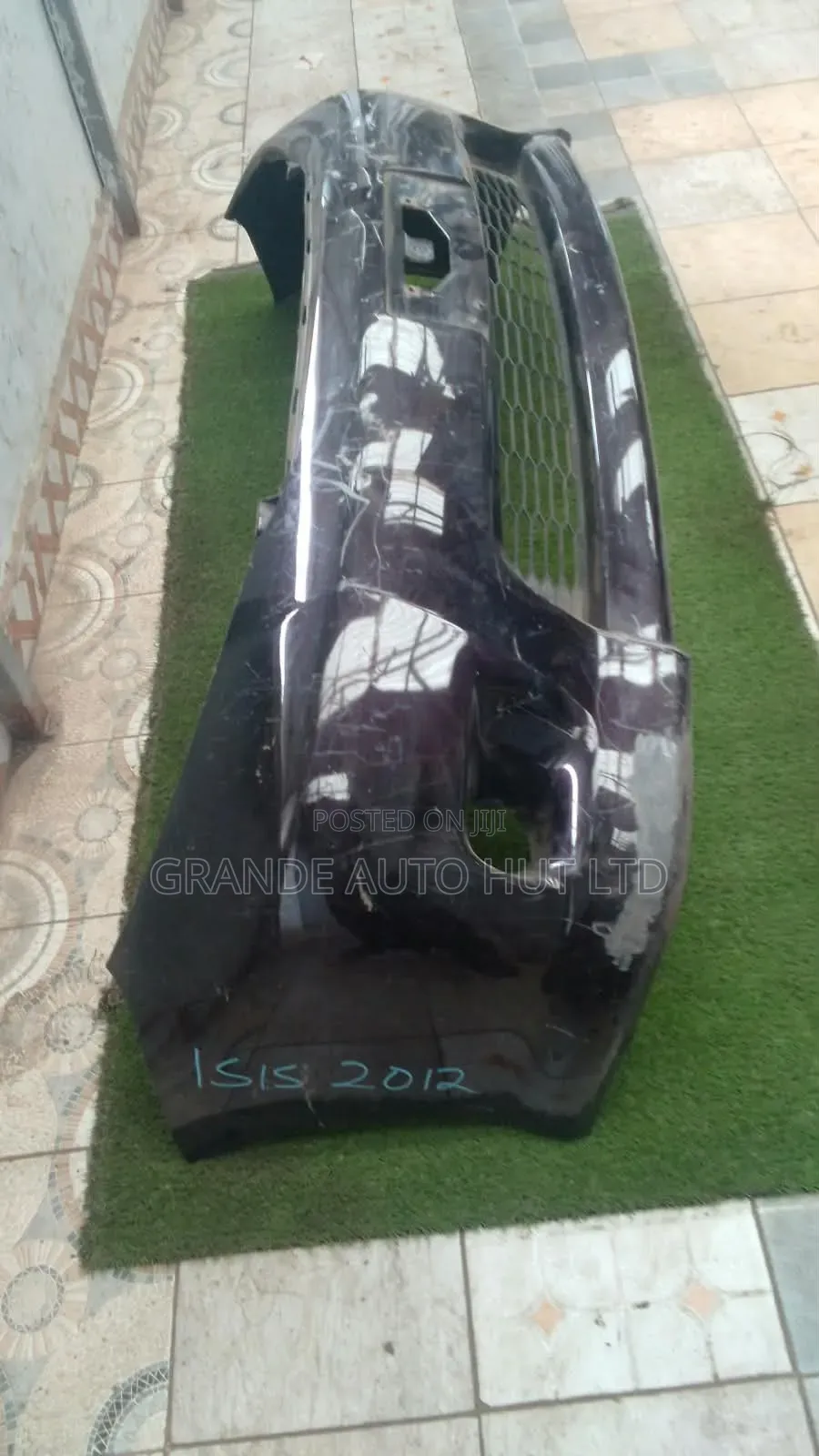 Toyota Isis  Bumper Front