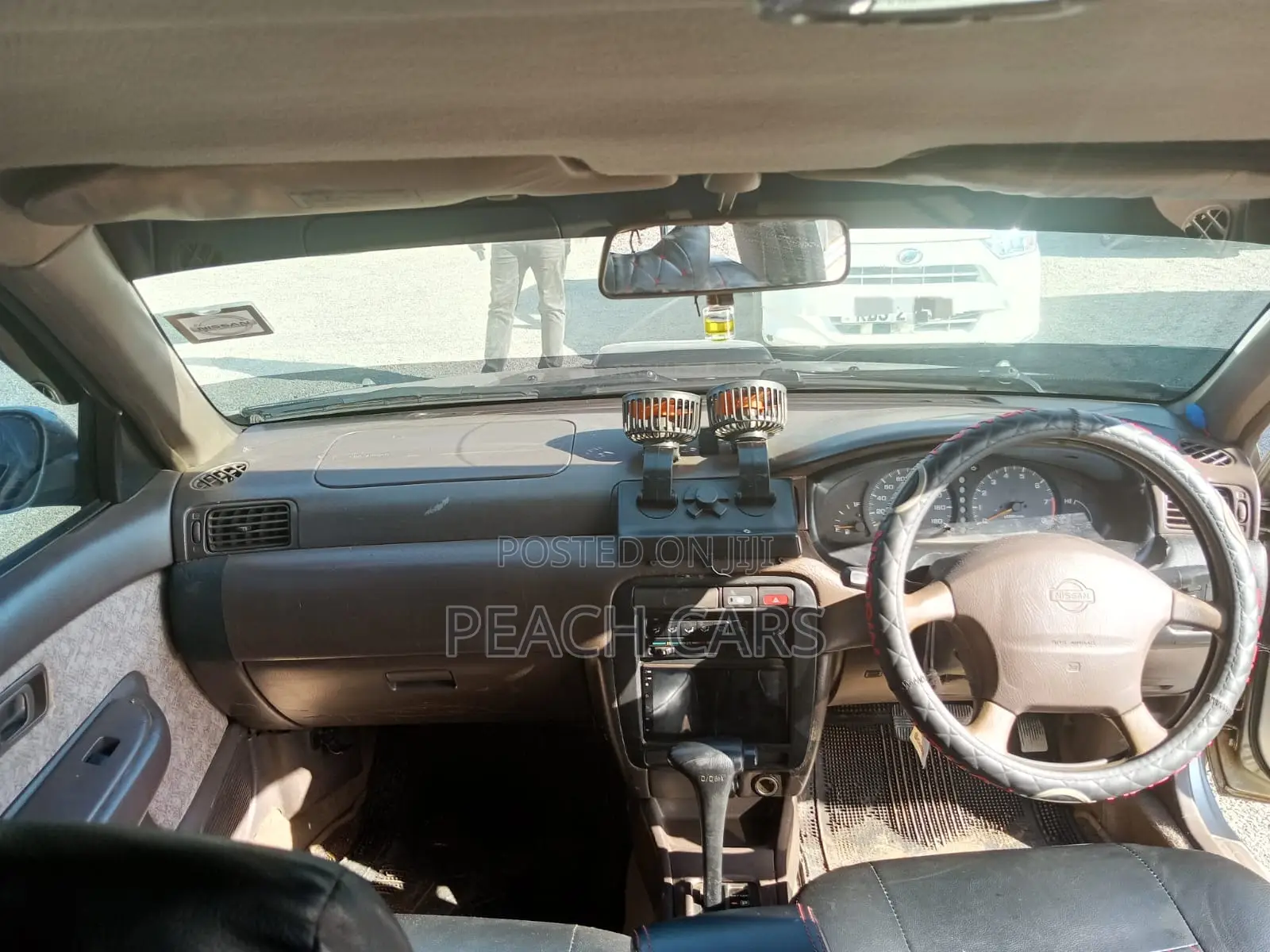 Nissan Sunny 1997 Silver