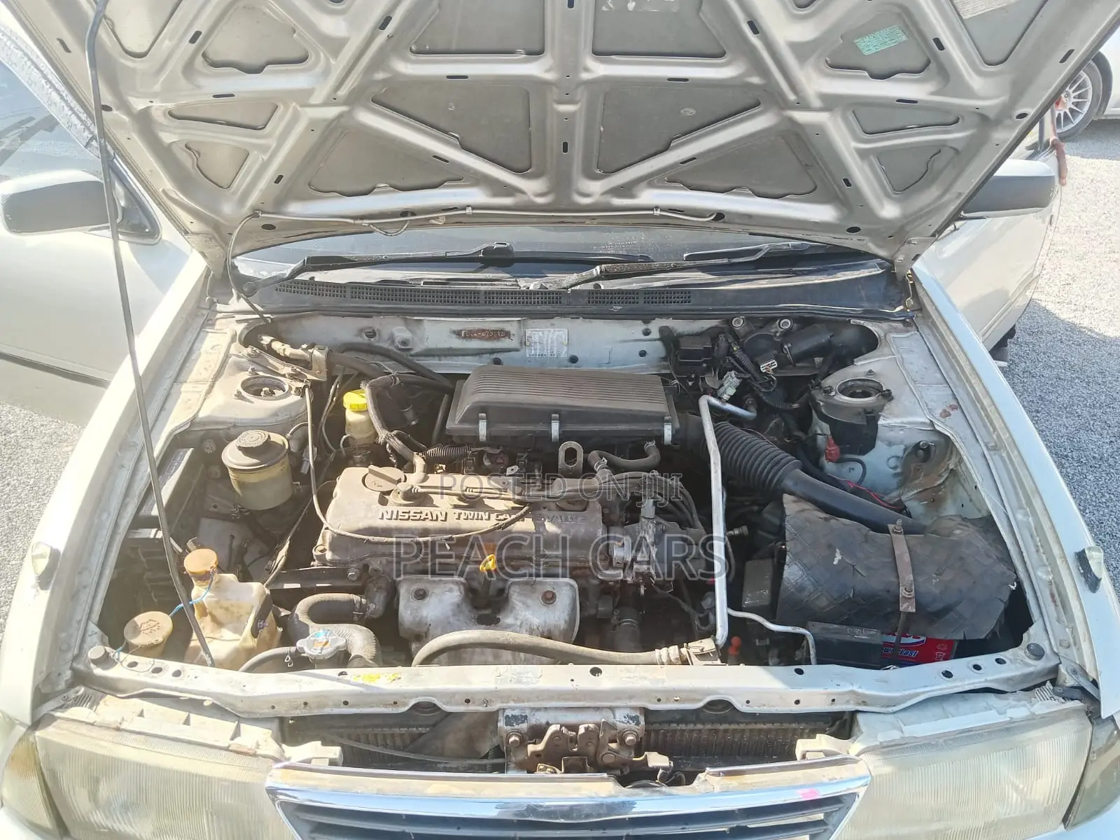 Nissan Sunny 1997 Silver