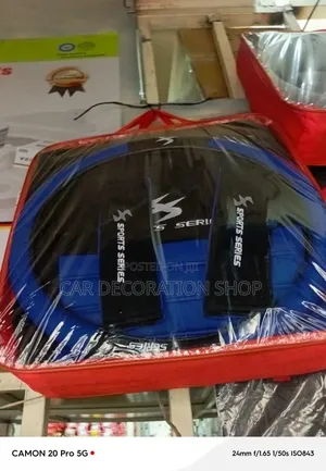 Black_blue Sport Series Seat Cover With Ribbed Center Panel