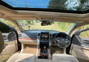 Toyota Land Cruiser 2014 Matt Black