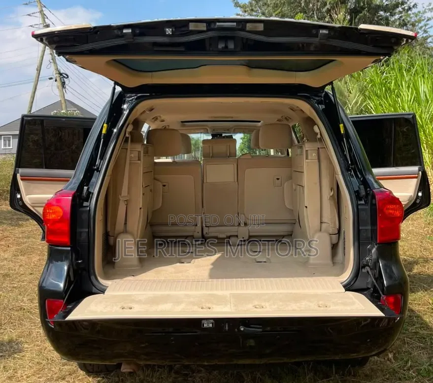 Toyota Land Cruiser 2014 Matt Black