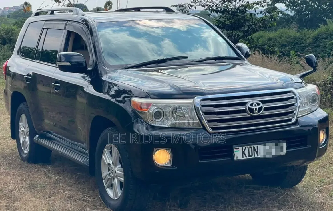 Toyota Land Cruiser 2014 Matt Black