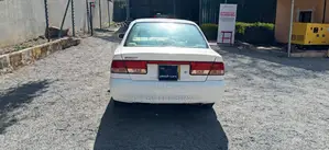 Nissan Sunny 2003 White