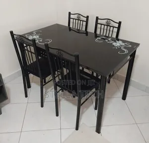 4 Sitter Executive Executive Dinning Table