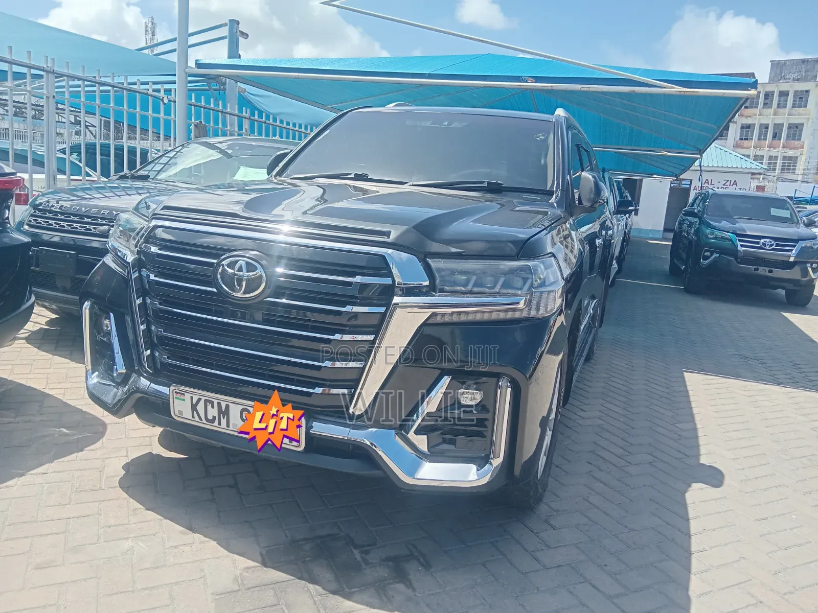 Toyota Land Cruiser 2010 Black