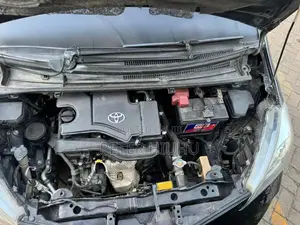 Toyota Vitz 2014 Black