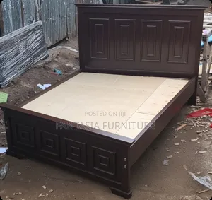 5x6 Chic & Sturdy Tufted Chocolate Brown Mocket Bed