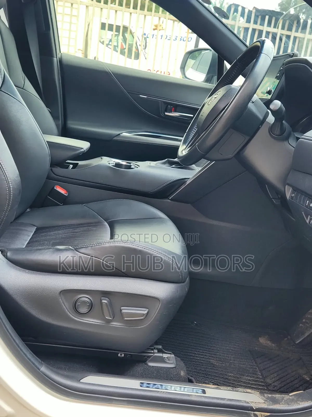 Toyota Harrier 2020 Pearl