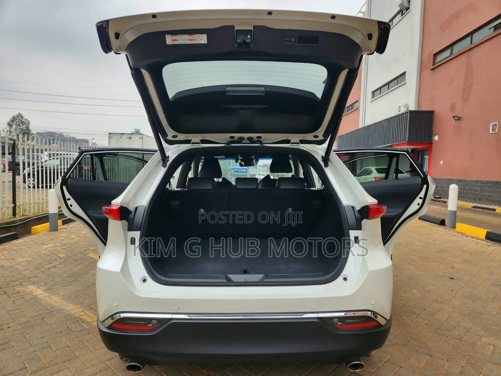 Toyota Harrier 2020 Pearl