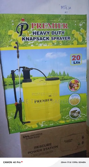 Knapsack 20litres Manual - Premier