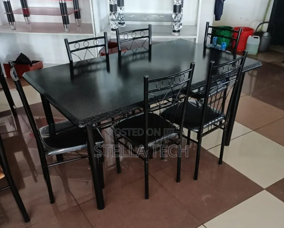 Executive 6 Sitter Dinning Table