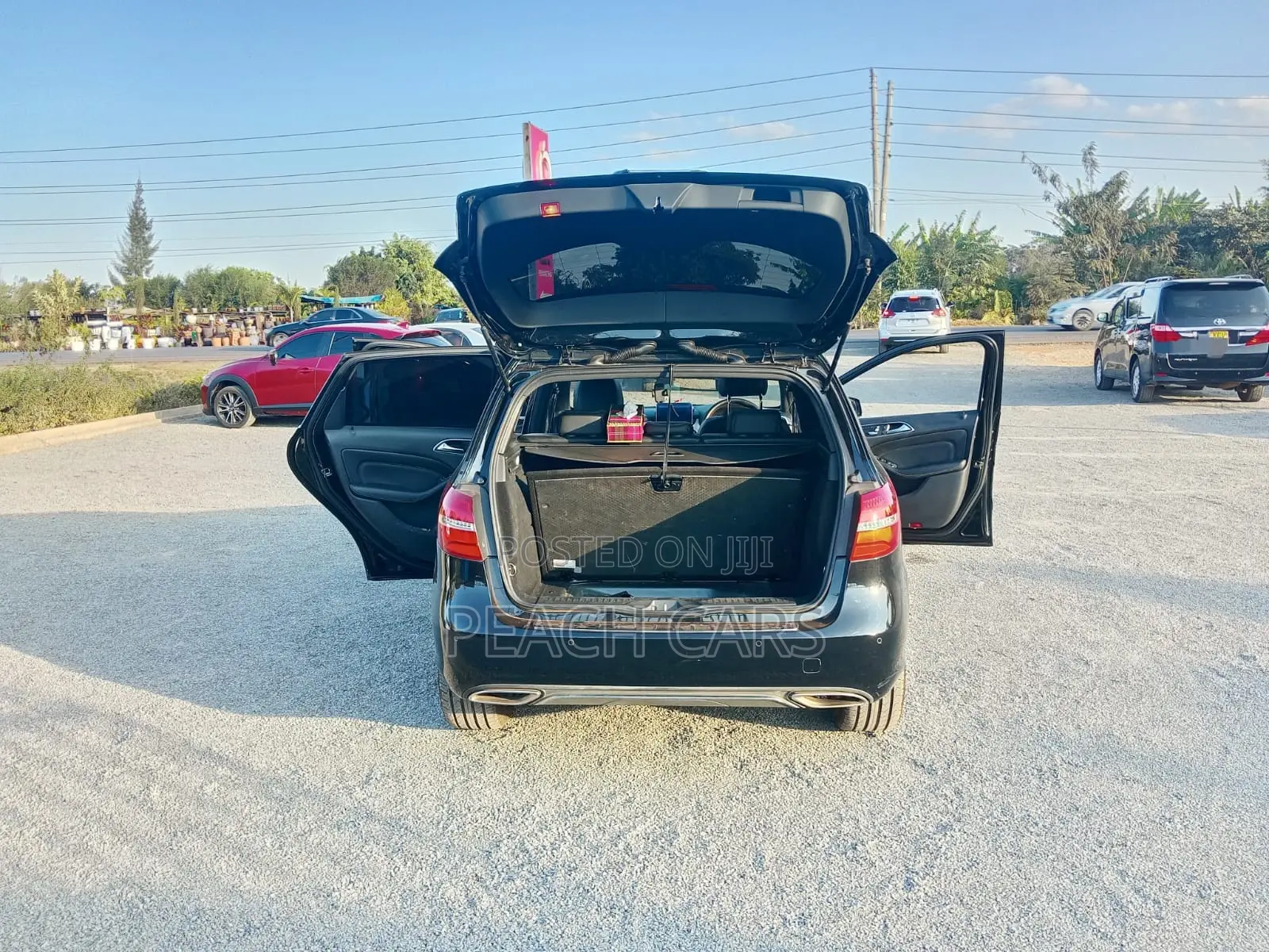 Mercedes-Benz B-Class 2018 Black