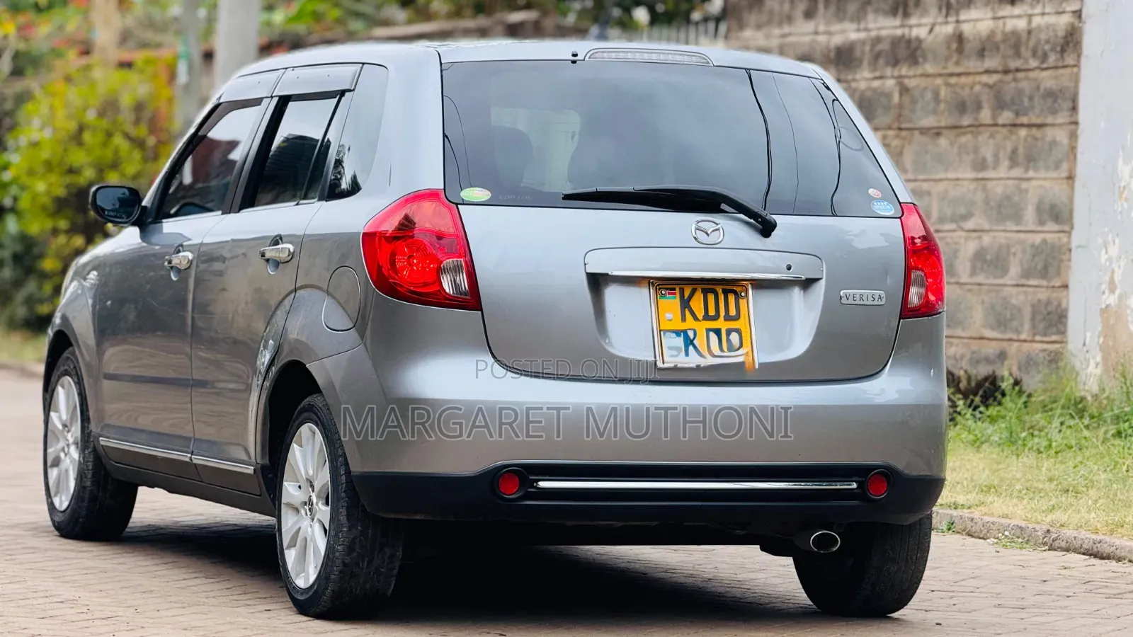 Mazda Verisa 2014 Silver