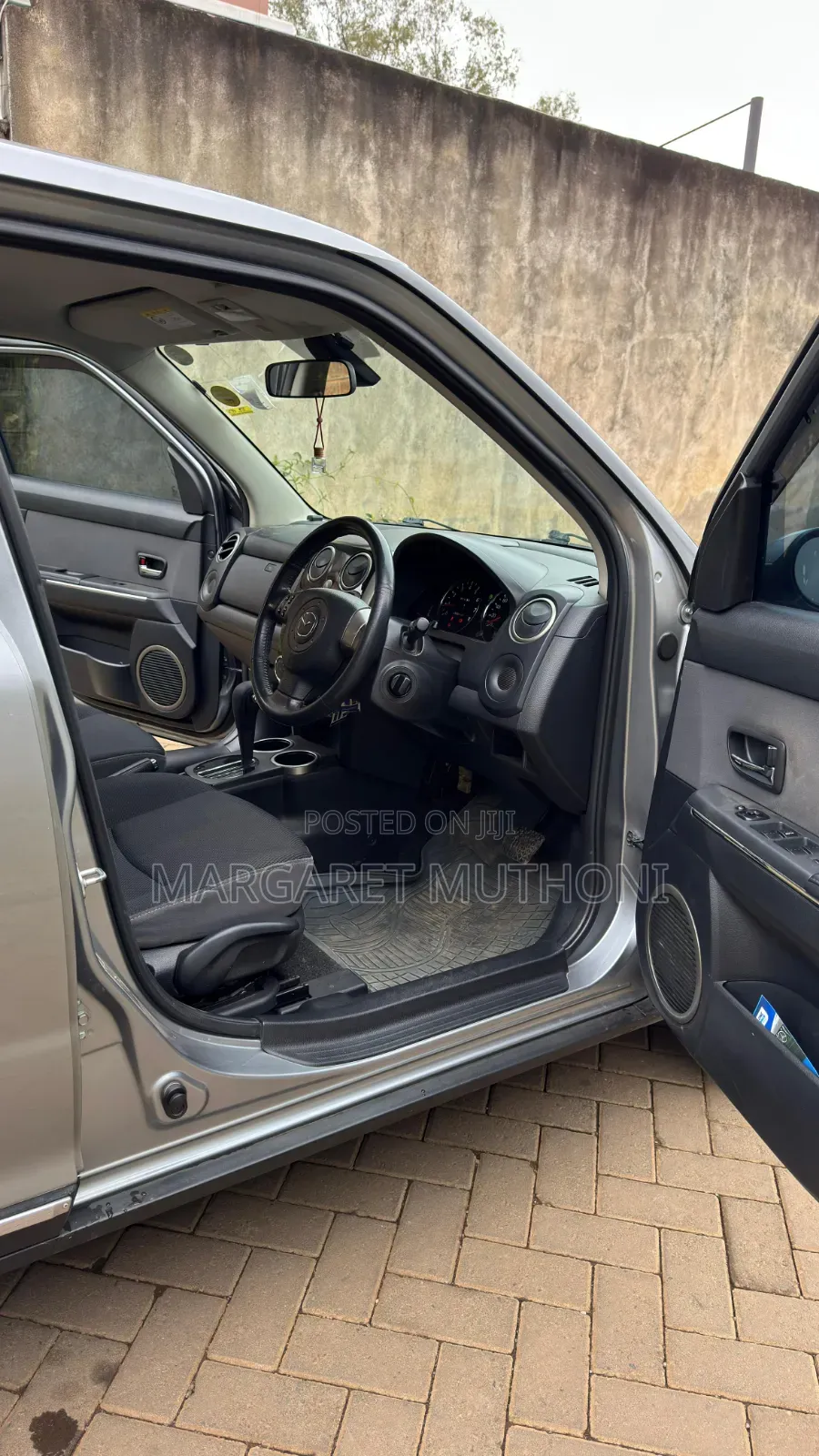 Mazda Verisa 2014 Silver
