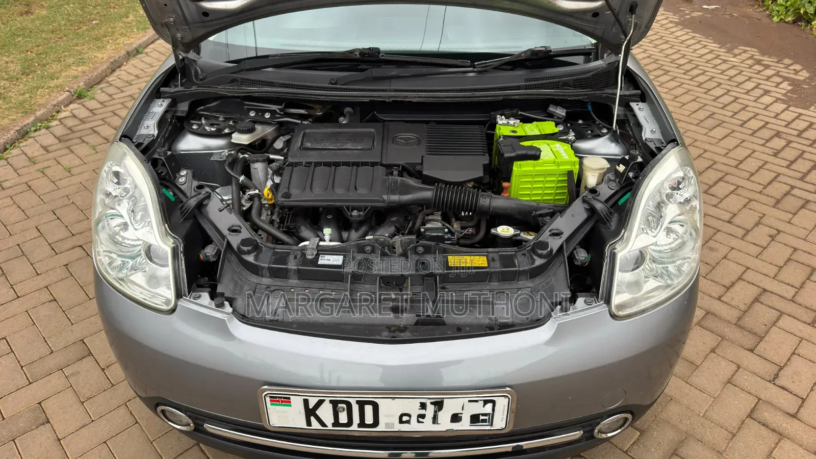 Mazda Verisa 2014 Silver