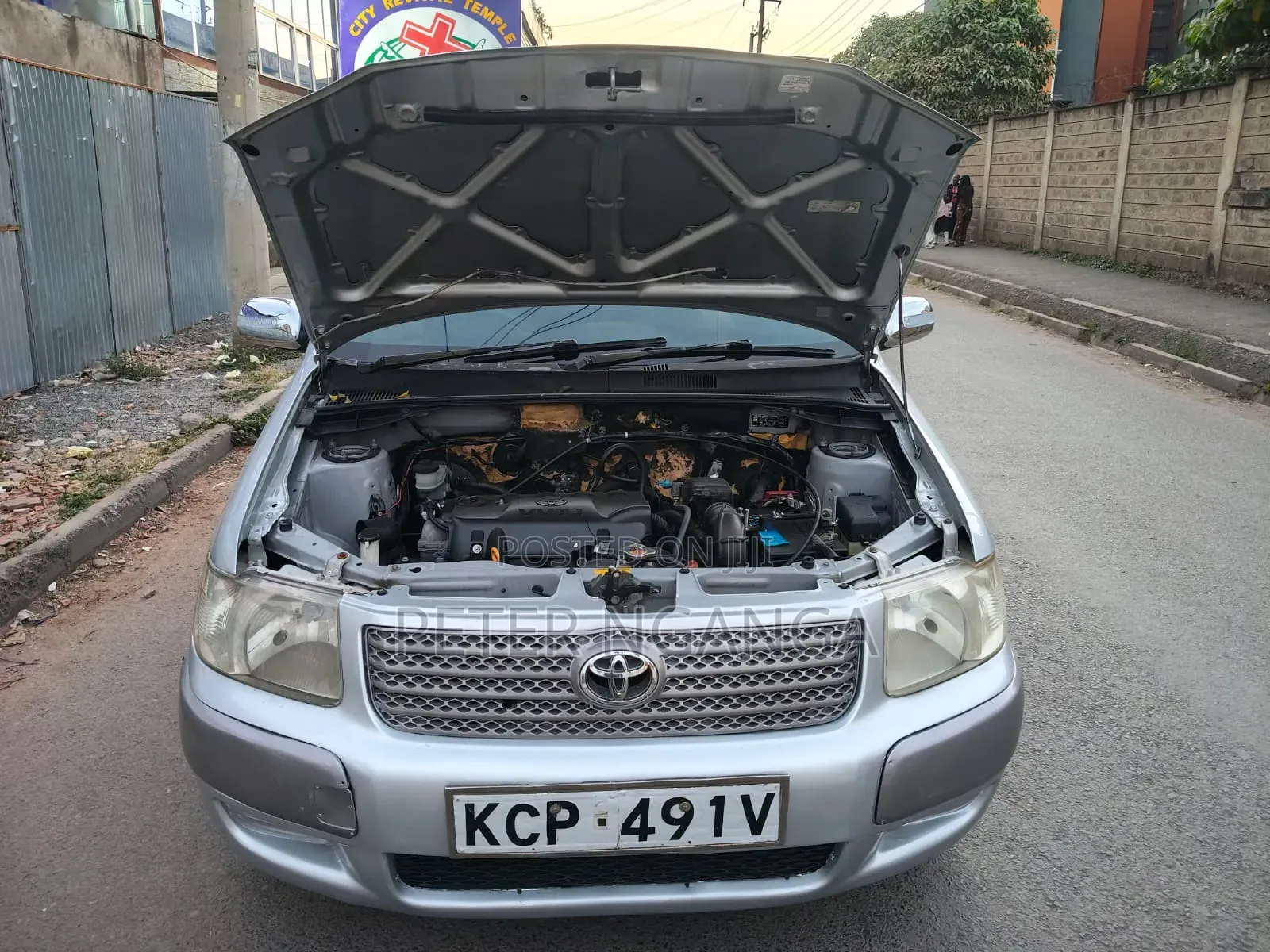 Toyota Succeed 2012 Silver