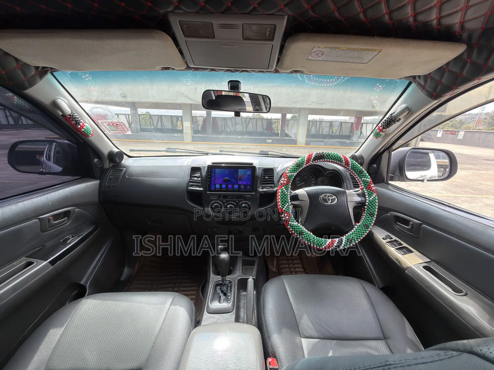 Toyota Hilux SR5 4x4 2013 White