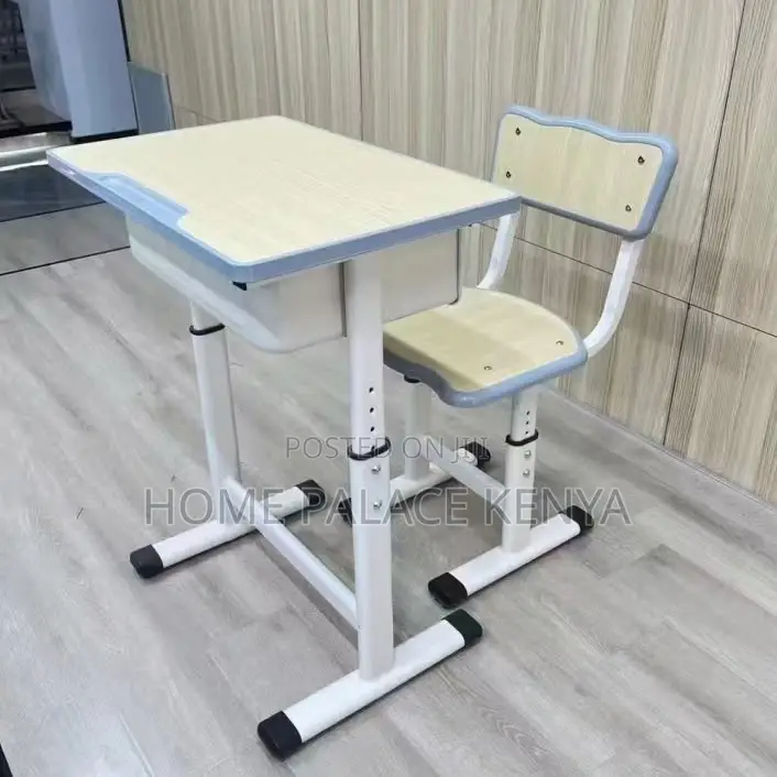 Kids Desk; Adjustable Children’s Study Desk for Comfortable Learning