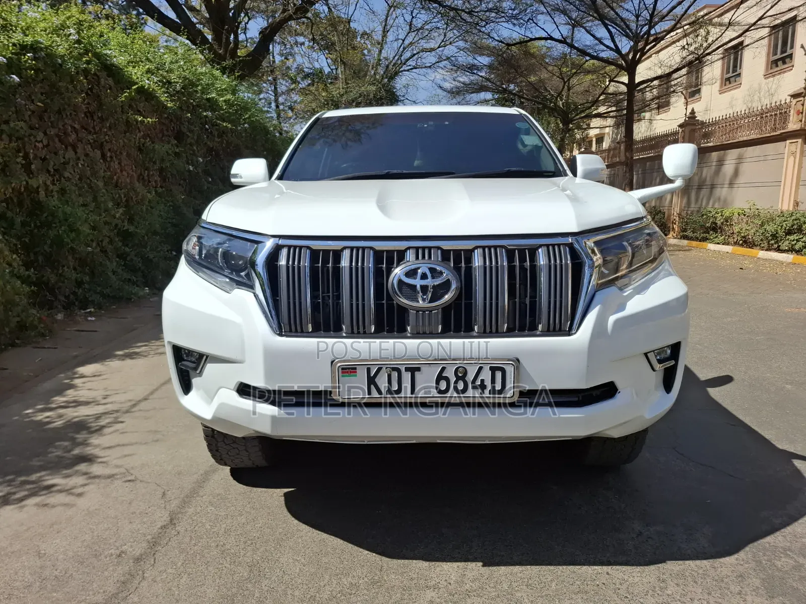 Toyota Land Cruiser Prado 2.7 i 2012 White