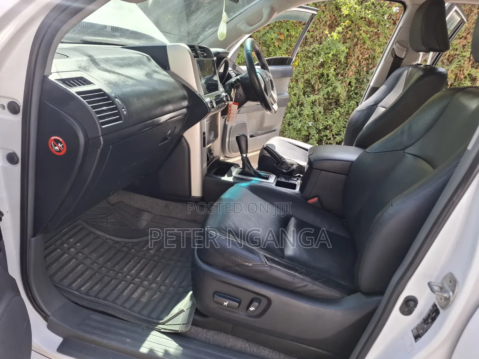 Toyota Land Cruiser Prado 2.7 i 2012 White