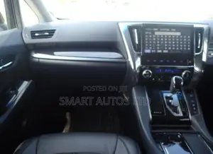 Toyota Alphard 2.5 Hybrid AWD 2019 Pearl