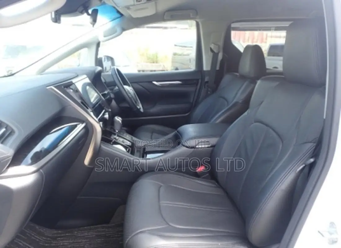 Toyota Alphard 2.5 Hybrid AWD 2019 Pearl