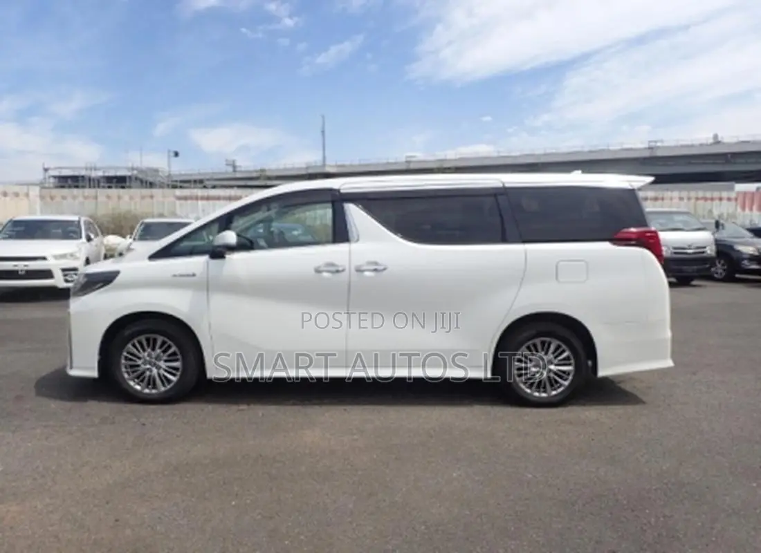 Toyota Alphard 2.5 Hybrid AWD 2019 Pearl