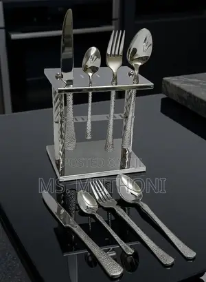 Sophisticated, High-Mirror Polish Textured Cutlery Set