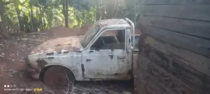 Toyota Hilux 1970 White