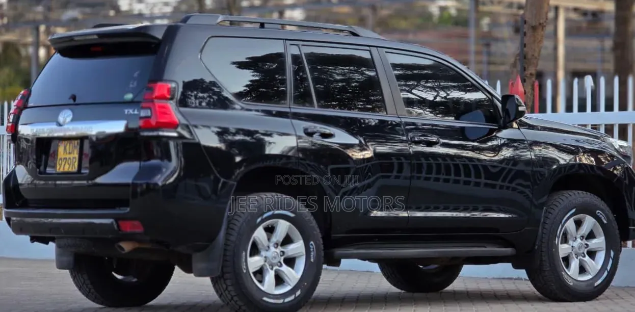 Toyota Land Cruiser Prado 2018 Burgundy
