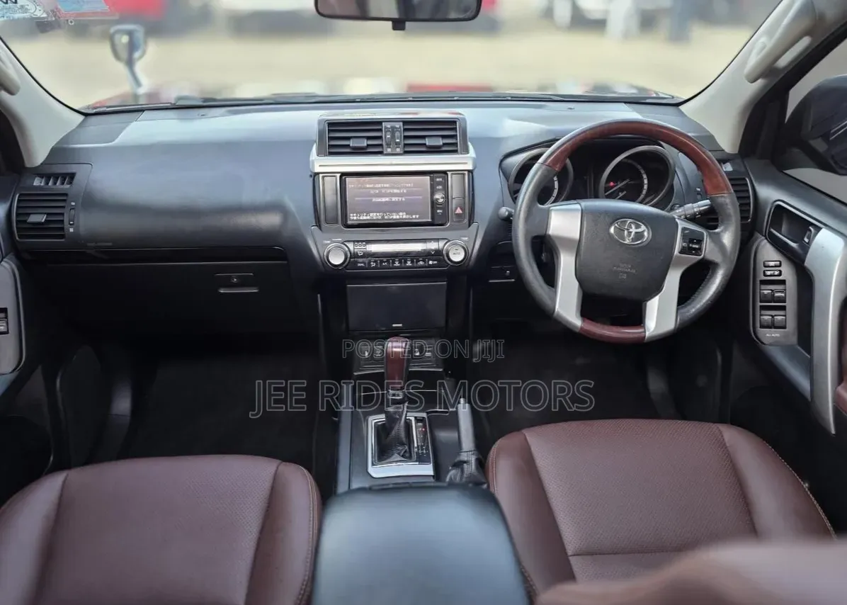 Toyota Land Cruiser Prado 2018 Burgundy