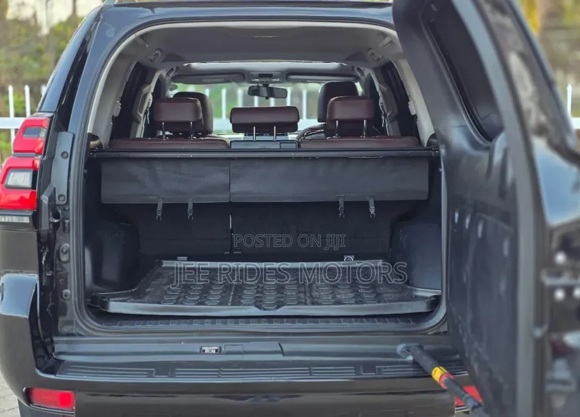 Toyota Land Cruiser Prado 2018 Burgundy