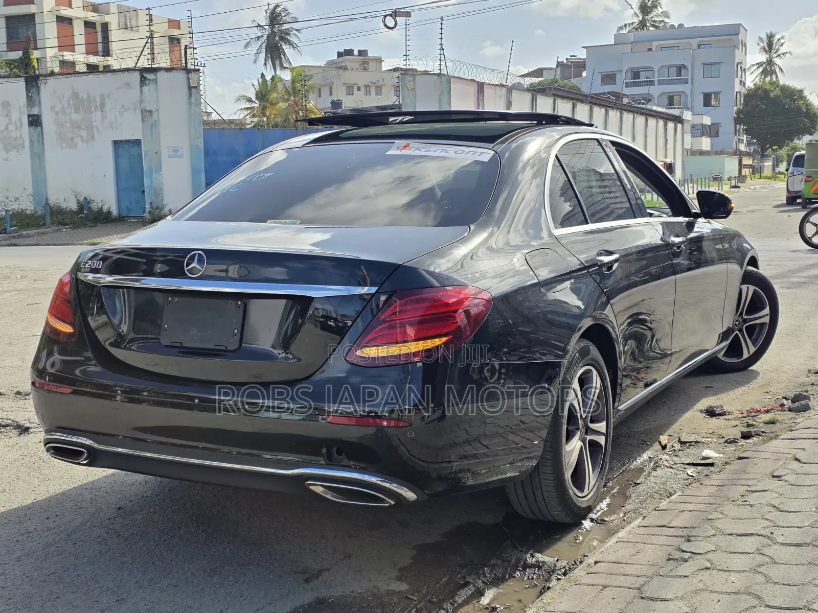 Mercedes-Benz E200 2020 Black