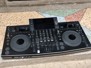 Pioneer DJ Opus Quad