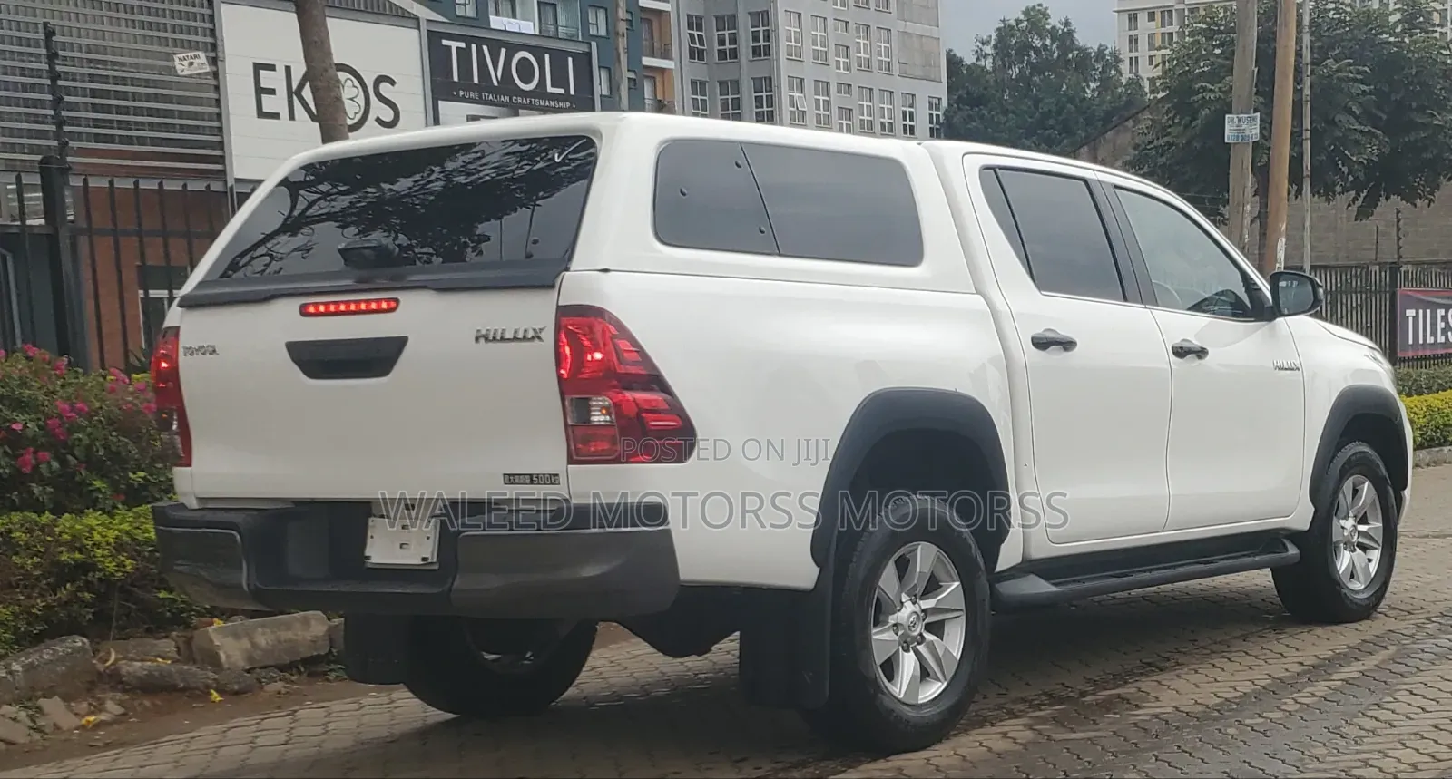 Toyota Hilux Revo Double Cab Deisel 2.4 AWD 2019 White
