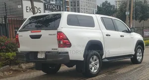Toyota Hilux Revo Double Cab Deisel 2.4 AWD 2019 White