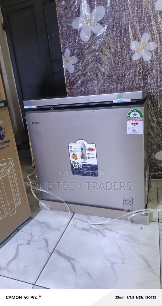 Ecomax 219L Chest Freezer – Spacious & Energy Saving