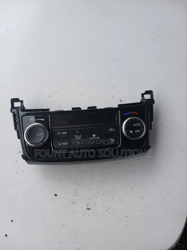A/C Control Panel Toyota Corolla Axio NZE 161