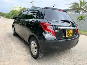 Toyota Vitz 2014 Black