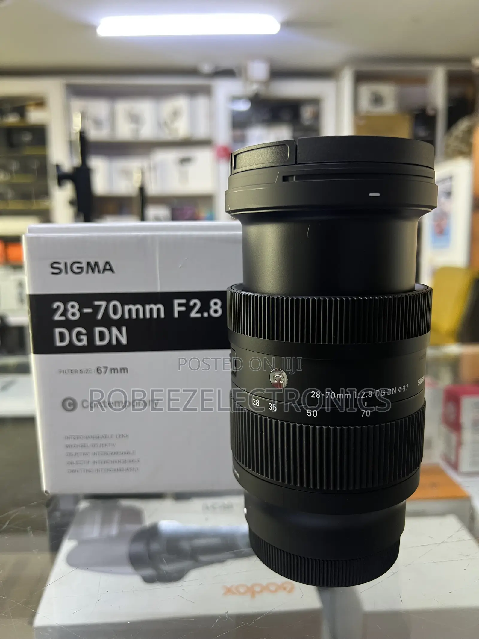 Sigma 28-70mm F/2.8 DG DN Contemporary Lens for Sony
