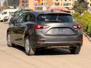 Mazda Axela 2019 Gray